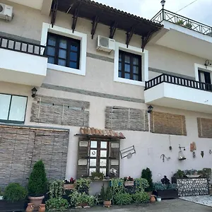 local-living-edi.albaniahotels.org/