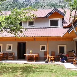 Bujtina Sherifaj Inn Valbone